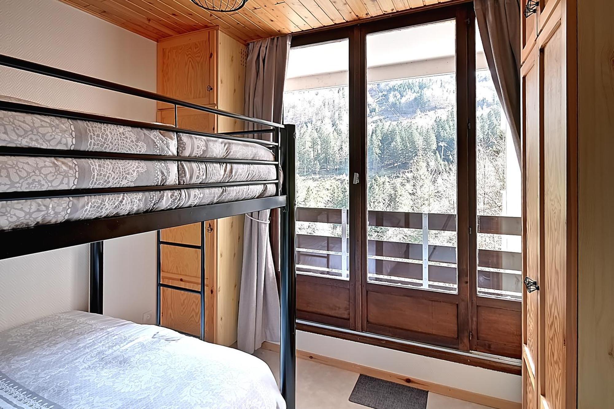 Le Cocoon - Appt Vue Montagne Apartment Ла Брес Екстериор снимка
